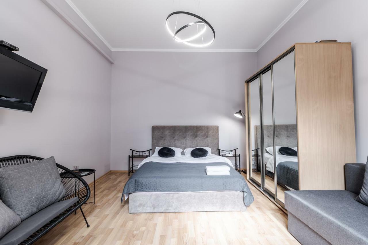 Midwheel Apartment 9 Львов Экстерьер фото